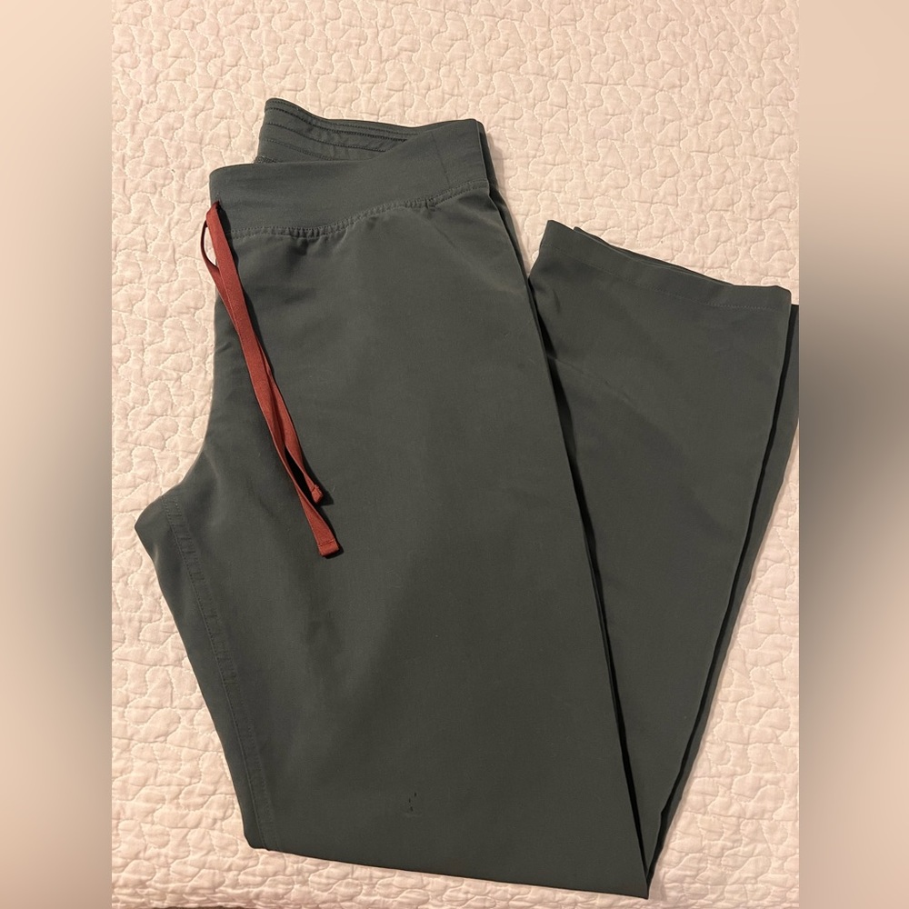 Figs Bonsai Livingston Pants Size Large